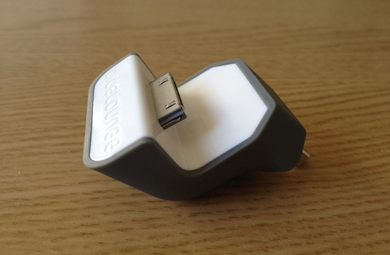 MiniDock iPhone BlueLounge 7 MiniDock: Un original soporte de carga para iPhone